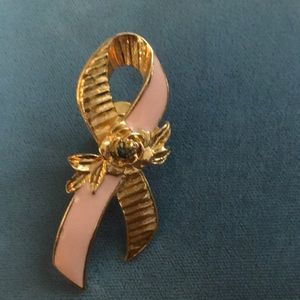 ⚡️FINAL PRICE⚡️ VTG Breast Cancer Flower Brooch